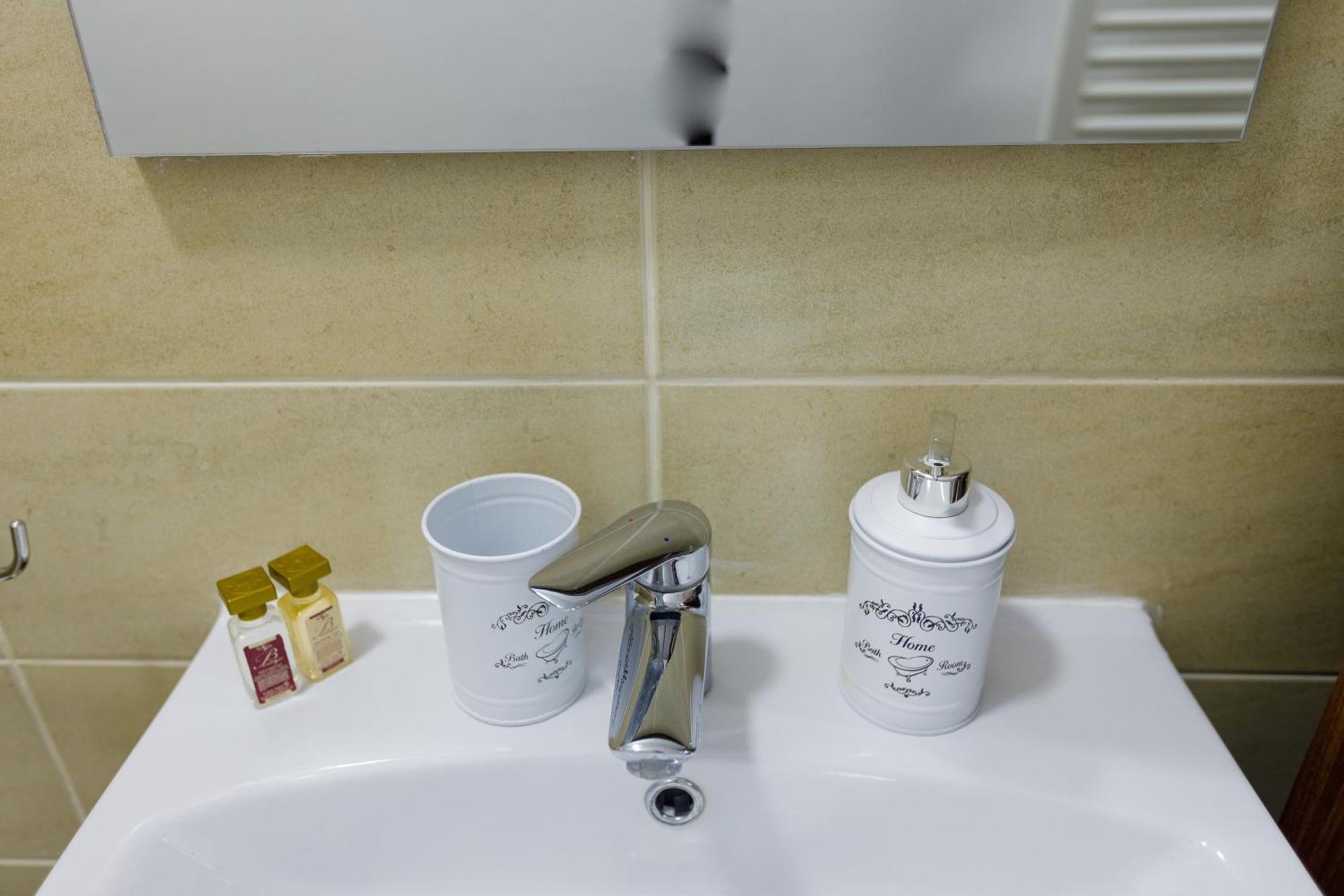Apartament Modern Braşov Eksteriør billede