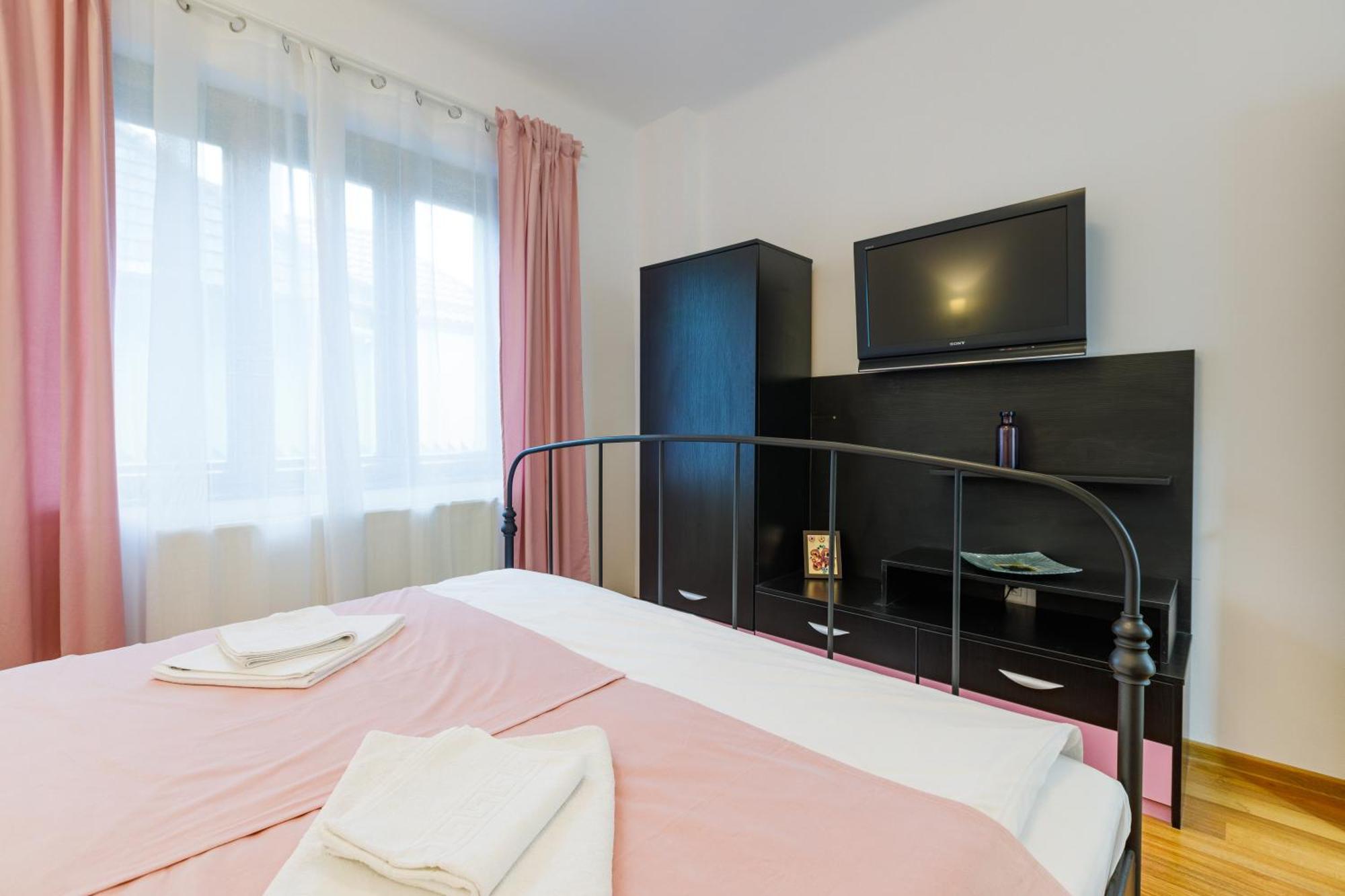 Apartament Modern Braşov Eksteriør billede