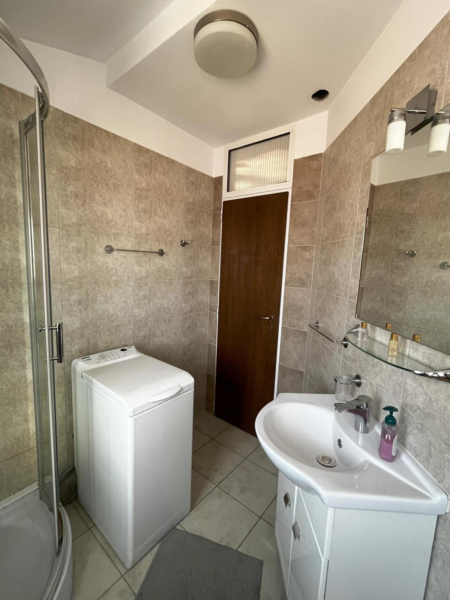 Apartament Modern Braşov Eksteriør billede