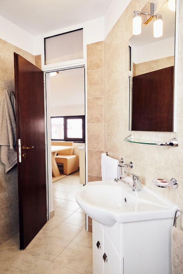 Apartament Modern Braşov Eksteriør billede